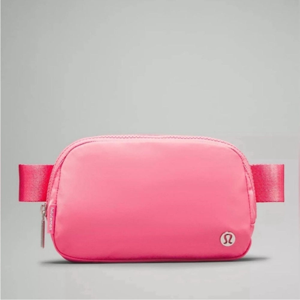 🌟NWT🌟Lululemon Sakura Pink Everywhere Belt Bag 1L